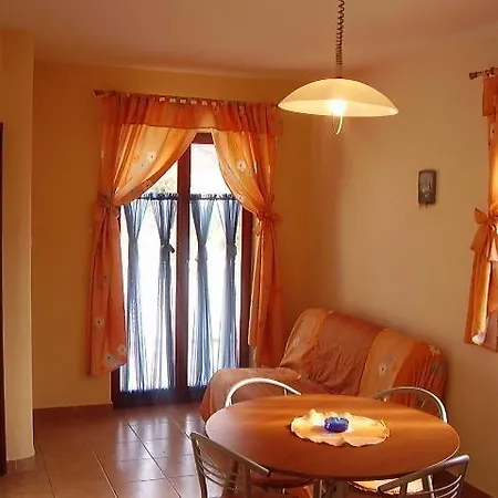 Apartment Daniela Lun  Room photo
