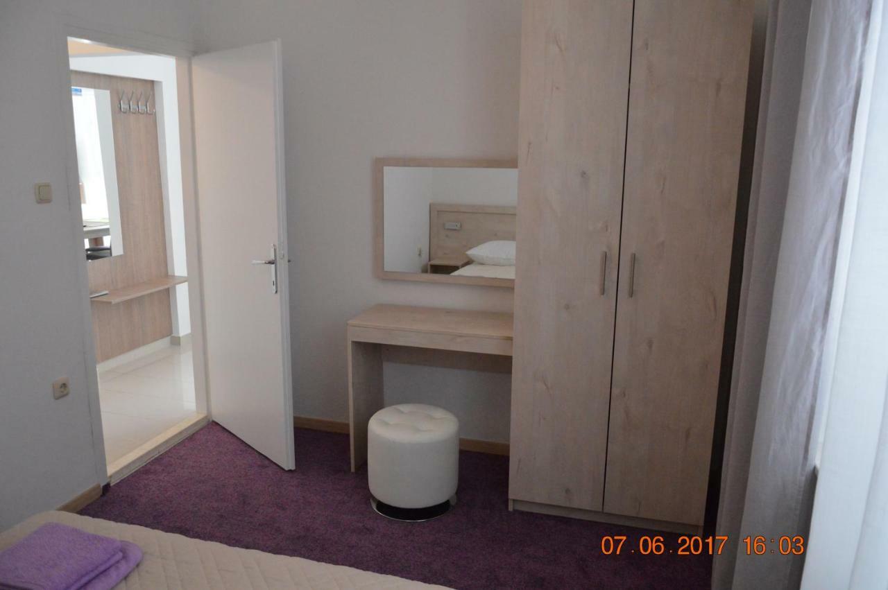 Daniela Apartment *