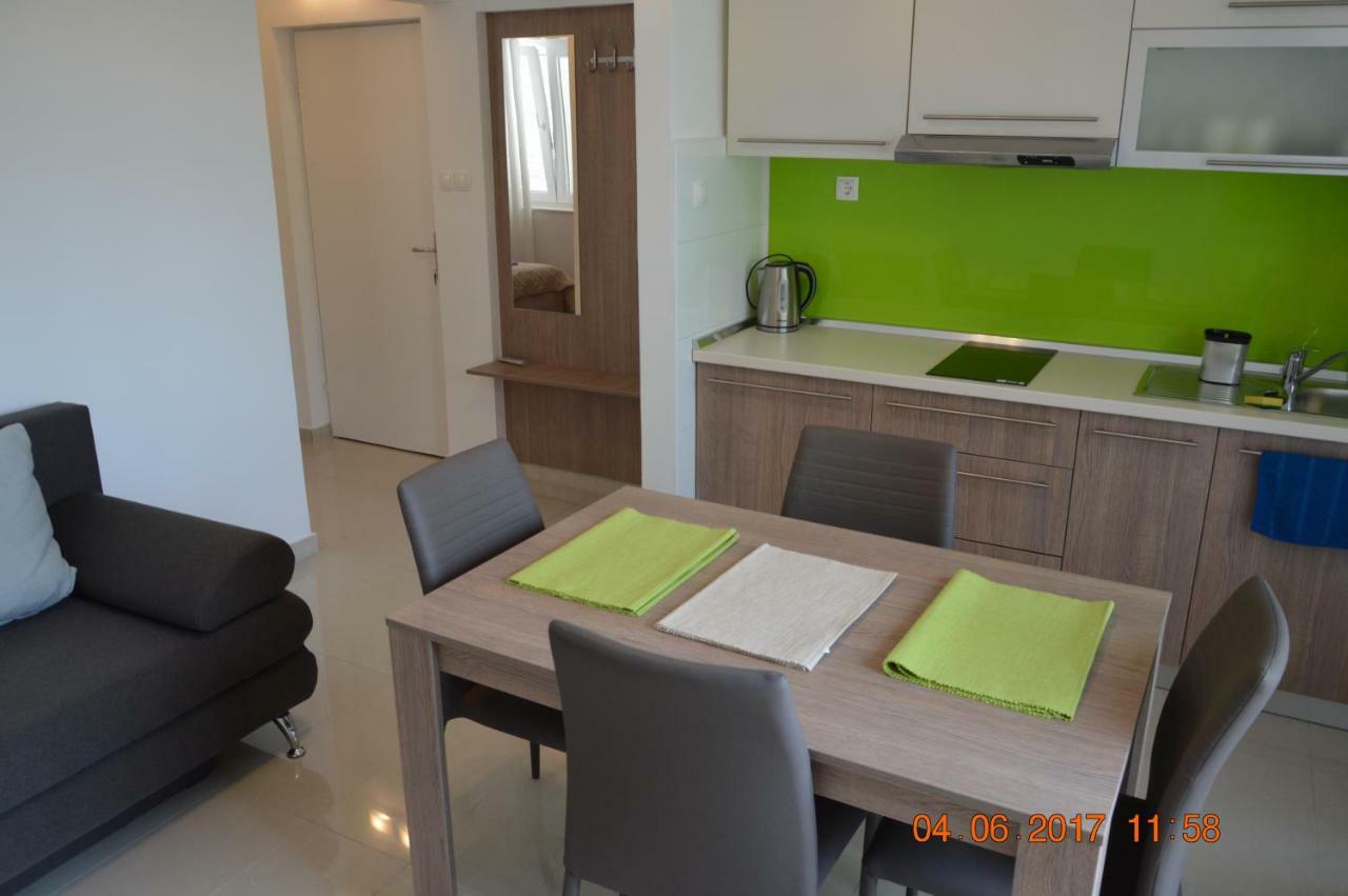 Apartament Daniela *